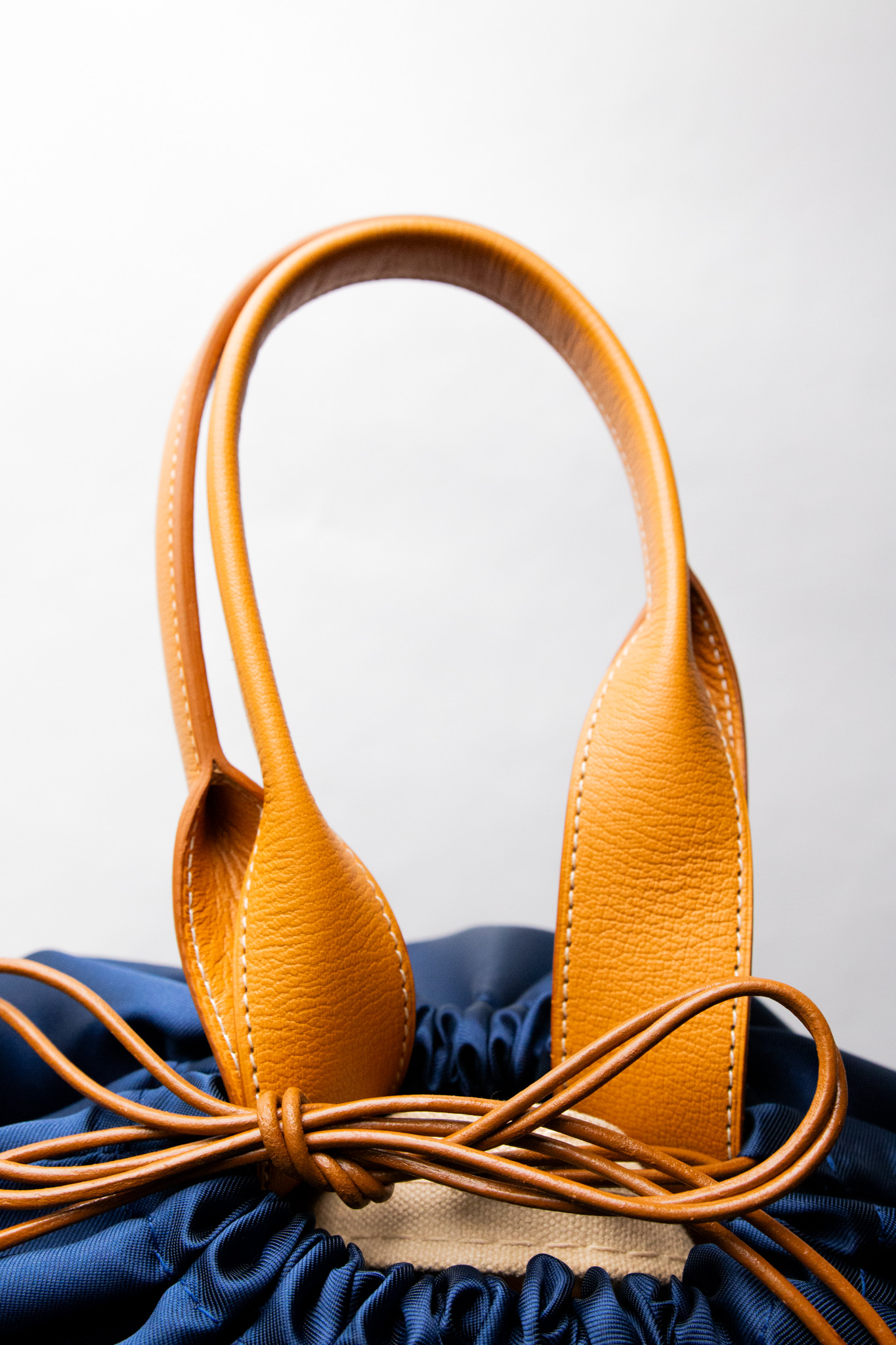 Bell Bag Contrast Camel